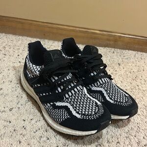 Mens Adidas Ultraboost Oreo. Size 7